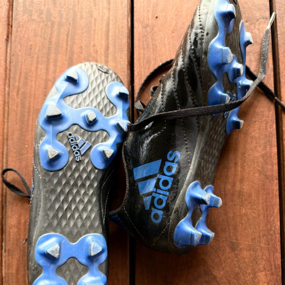 Adidas Soccer Cleats Kids Size 3